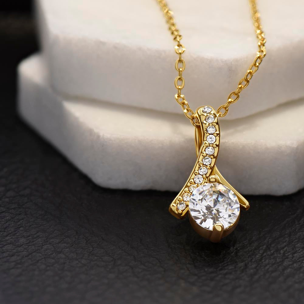 Alluring Beauty Mother's Day Necklace